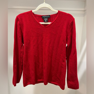 Women’s 100% Cashmere Knit Sweater Size Medium‎